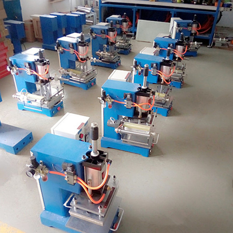 <b>小型气压烫金机</b>